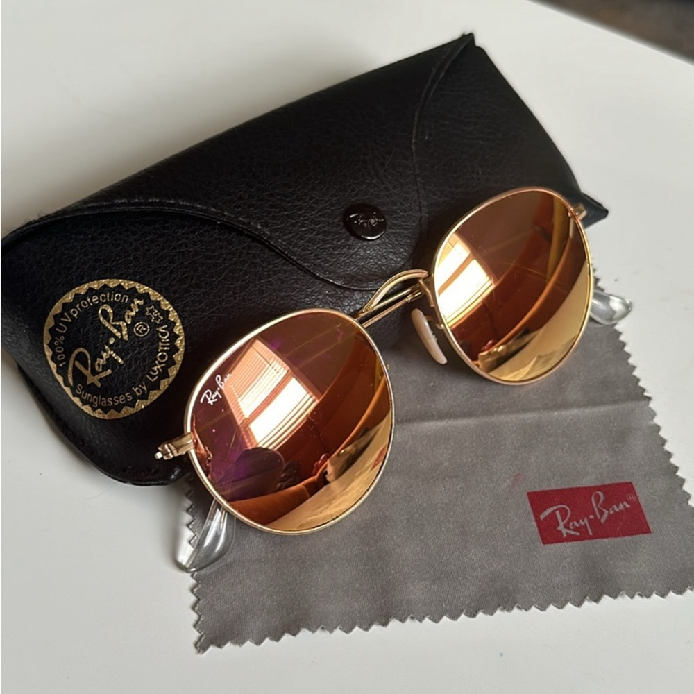 pink and gold round ray ban sunglasses